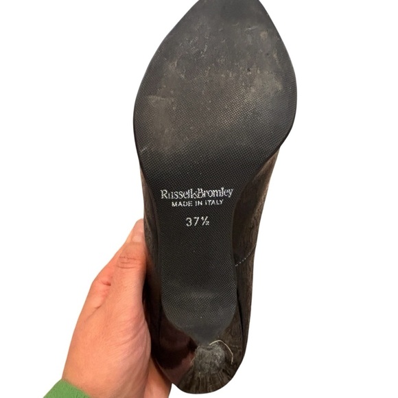 Russel & Bromley Pumps Women’s Size 37.5 Black Patent Leather Heels - Picture 6 of 6